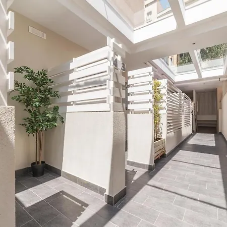 Guesthost - Scala Santa & Laterano Open Space Lägenhet