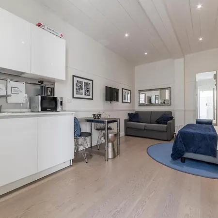 Guesthost - Scala Santa & Laterano Open Space Lägenhet