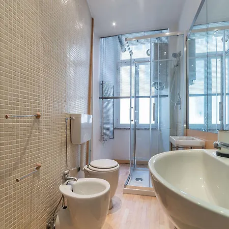 Guesthost - Scala Santa & Laterano Open Space * Řím