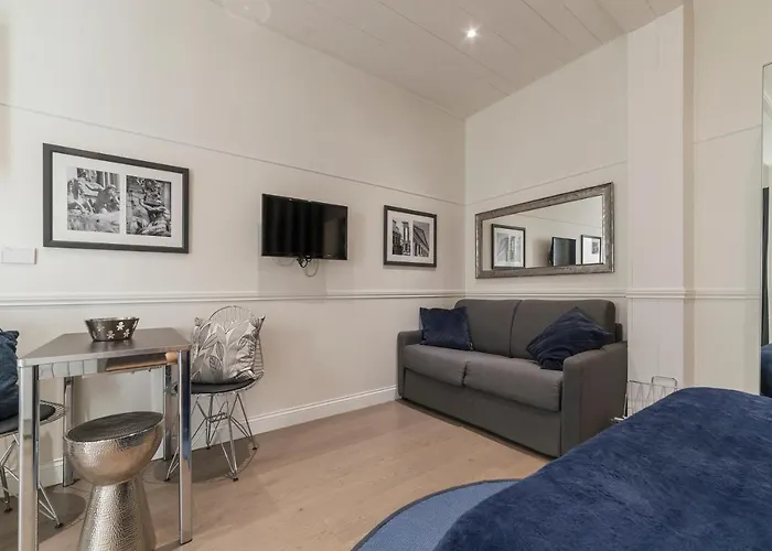 Scala Santa&laterano Open Space * Roma